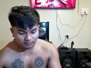 hunkyzeus — Cum@Goal #bigcock #asian #pvt #twink #cum [1000 tokens remaining]