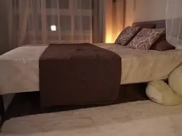 iamclaire_ — mini-baby  goal take off the robe and smoke the show #new #shy #18 #squirt #lovense  #natural [172 tokens remaining]