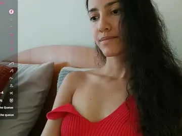 innocentlatiina on Chaturbate