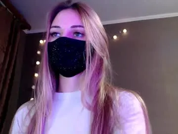 iris_lave on Chaturbate