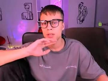 Freechat iron_fang1 on Chaturbate
