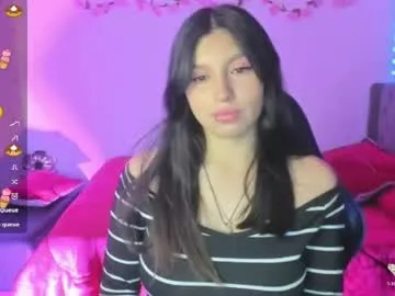 isabella_monntolvo — GOAL: Sexy Dance [272 tokens remaining] Welcome to my room! #feet #latina #bigboobs #lovense #new