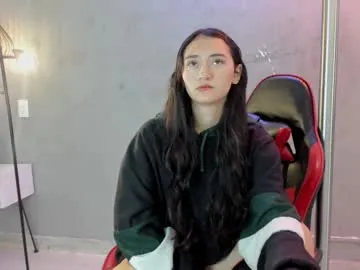 isabella_nowa — GOAL:  GOAL 2 -- getting naughty [250 tokens remaining]  MULTIGOALS -- VALENTINE'S DAY ... 