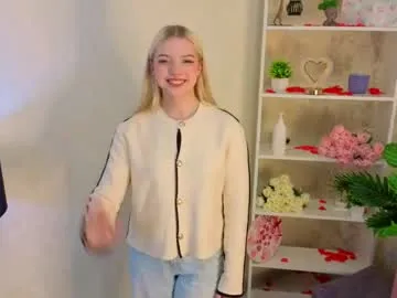 jennyriedl — GOAL: For first - a kiss <3 | Welcome to my room! I'm Sofia and my gift for you - free TG for fan club! #18 #new #shy #young #blonde [15 tokens remaining]