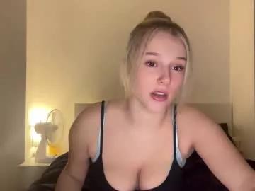 Chaturbate jessicapearsons is Freechat jessicapearsons — I'm BACK!!!, nothing, I'm just back ;D #new #teen #cute