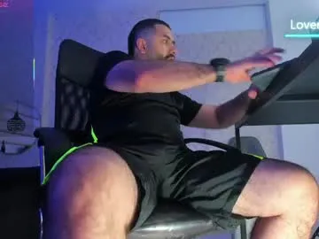 jhon_bear02 — You like hairy men? Come here and take all of me - Multi-Goal :  Take my Cum Shot for u baby!  Rate me and i give u a good flash of COCK OR ASS! #bigcock #uncut #master #dominant #hairy