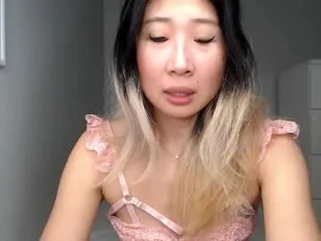 jiwooe on Chaturbate