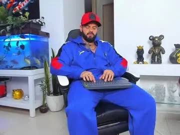 johnnygrayson_ on Chaturbate