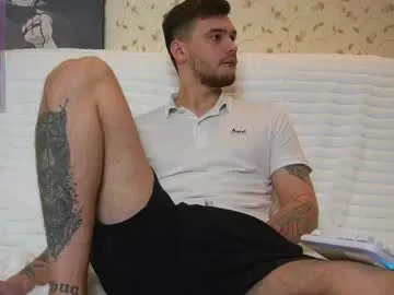 johnstoneisland on Chaturbate