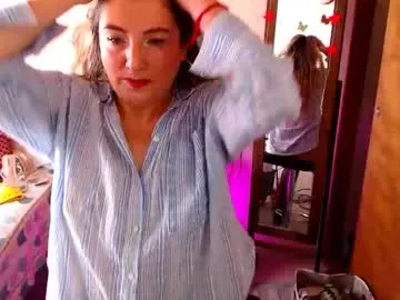 jolie_mature_ on Chaturbate