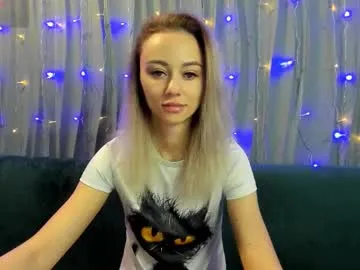 juliastar41 on Chaturbate
