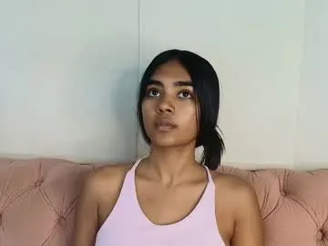 julieta_aguilar on Chaturbate