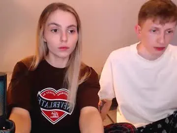 julsweet — GOAL: blowjob [318 tokens remaining] Tip 50 tokens to roll the dice and win a prize! #18 #new #couple #lovense #pvt