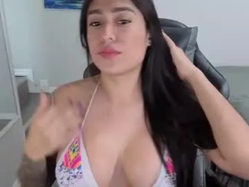 julyclb — [MAKE ME SQUIRT] #squirt #bigboobs #18 #lovense #anal # [284 tokens remaining]