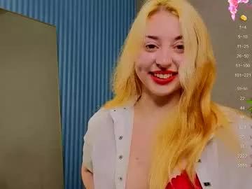 justmeand_you — Play and pinch my boobs [69 tokens left] #blonde, #curvy, #bigboobs, #new, #bigass