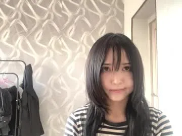 kanishabroadstone — GOAL: air kiss [10 tokens remaining] Lily ^ ^I'm glad to meet you   #new #shy #18 #teen #asian