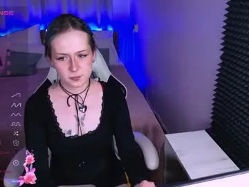 karinahili — GOAL: Sexy Dance [20 tokens remaining] Welcome to my room! Hello everyone, I'm Karina, new here) Let's get acquainted #skinny #18 #smalltits #shy #new