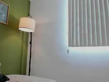 karlye_5 — Goal: rub clit #ebony #latina #squirt #anal #bbw - Next Goal: finger pussy slowly