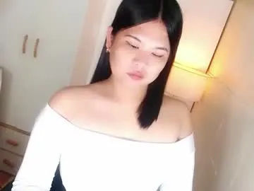 kayleepinay — Chill With Me [1500 tokens remaining]  #mistress #asian #pinay #cuckold #sissy #young #teen #wifematerial