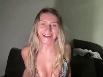 Private kaythepetiteblonde on Chaturbate