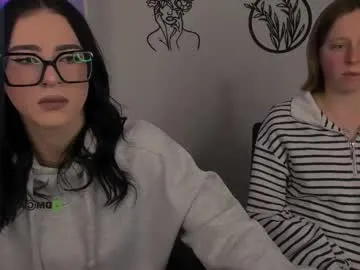 keuli_li — GOAL: breasts in a bra [470 tokens remaining] Welcome to my room! #shy #cute #nonude #18 #new