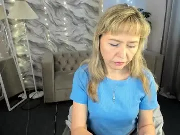 ki_wizz — Doggy pose [95 tokens left] #new #18 #skinny #daddy #shy