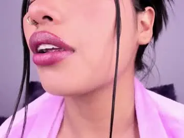 kim_mouth17 from Chaturbate