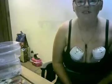 Freechat kittenkayla26 on Chaturbate