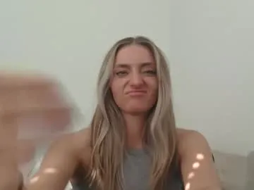 kmb25 on Chaturbate