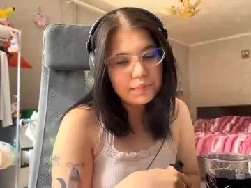 lashandaandrachak — Goal: kiss I am new here and your support is very important to me! Thank you! ^^ #teen #18 #cute #new #shy [10 tokens remaining]