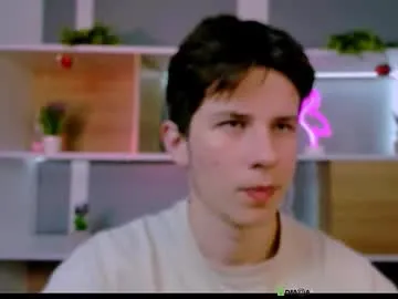 leo_valor on Chaturbate