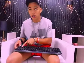 lian_jacob — do you want me to eat my cum? #cum #18 #young #bigcock #monstercock [700 tokens remaining]