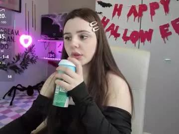 liawoow — GOAL: Sexy Dance [158 tokens remaining] Welcome to my room! #feet #british #new #daddy #18