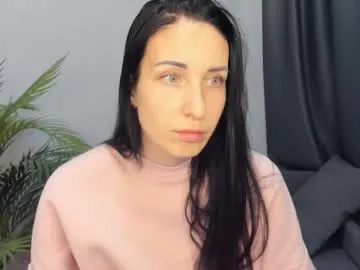 linalivee — Goal: Take off your top #bigass #c2c #natural #new #naked" - Next Goal: remove the leggings