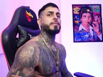logan_hugh8 on Chaturbate