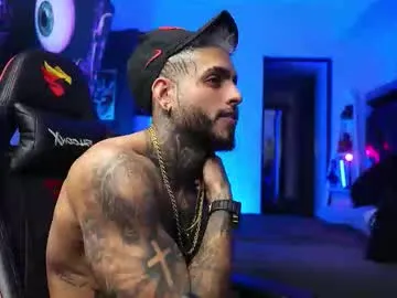 logan_hugh8 — TODAY A LOT CUM!| Pvt On #muscle #cum #bigcock #tattoo #latino