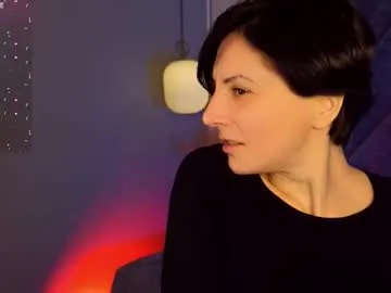 loren_daze — All goals reached!  #findom #femdom #dirtytalk #mommy #muscle