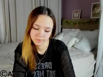 lori_blossom — GOAL: hand bra [39 tokens remaining] Hi  You're not just watching... You want to participate. Let's play!  #blowjob #bigboobs #femdom #daddy #18 #skinny #tattoo #teen #findom