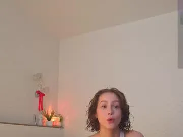 lottie_cutie on Chaturbate