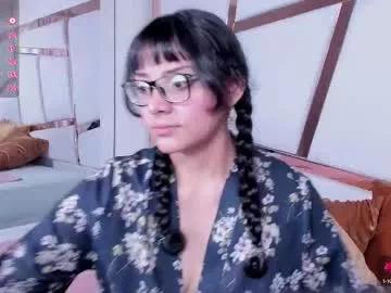 Freechat lucyluy on Chaturbate