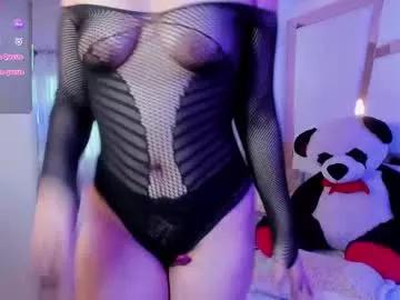 Freechat lucyluy on Chaturbate