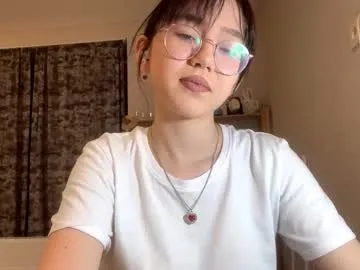 lupefaulker — Goal Gently trace my lips with a fingerr Hi, name is Roxie, I'm 18yo  #new #shy #18 #asian #bigboobs [0 tokens remaining]