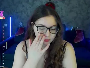 luxsopphia_ — Luxsopphia_'s room #ukraine #cute #glasses #naturalbigtits #bigass