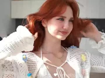 lynnalltop on Chaturbate 