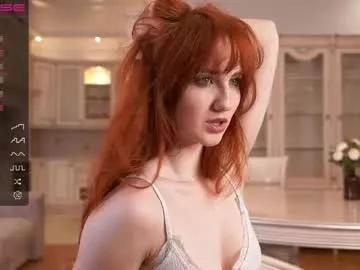 lynnalltop on Chaturbate 