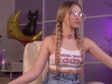 Freechat marylunamay on Chaturbate