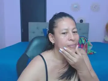 mature_martina_ from Chaturbate