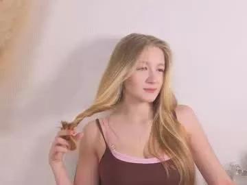 maybaybe — Hi Im Alice, I'm here, you're here. Let's have fun #new #bigtits #shy #blonde #18 Goal:  It's really hot in here. Maybe I should just stay in my panties [106 tokens remaining]