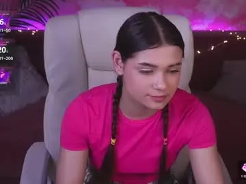 mejessiedream — GOAL: Sexy Dance [207 tokens remaining] Let's make this day full of fun! #new #lovense #ass #18 #feet