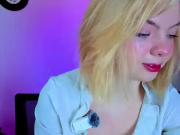 melinakittyy — Yoga stream today? ;p Help me reach 20 thumbs up ^^ Heyyy! <3 I am Melina, its my third stream, ntmu all! // Goal: suck fingers + eye contact  ;p [33 tokens left] // #new #18 #smallboobs #shy #petit